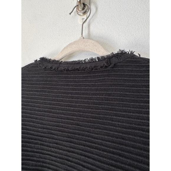 J. Crew Emilie Sweater Lady Jacket Textured Cotton Black Gold Button Size Medium - Picture 5 of 7